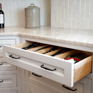Lebanon Kitchen with Niece Custom Cabinetry & StarMark Cabinetry 9