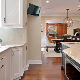 Lebanon Kitchen with Niece Custom Cabinetry & StarMark Cabinetry 12