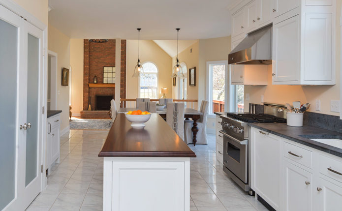 Flemington Kitchen with StarMark Cabinetry