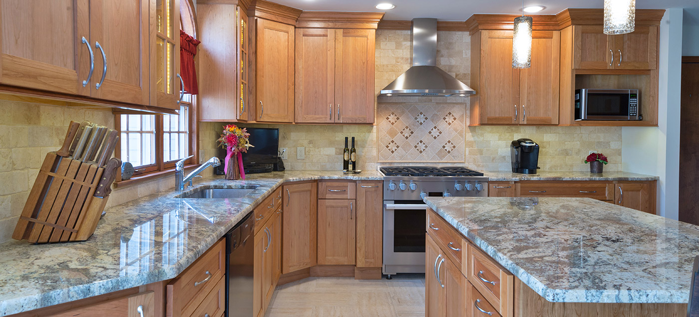 Lambertville Kitchen with StarMark Cabinetry Lambertville, NJ